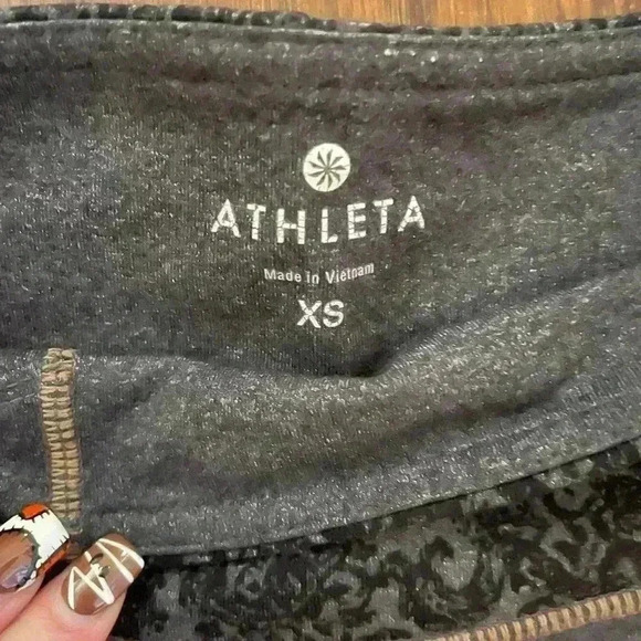 Athleta leggings - Picture 3 of 3